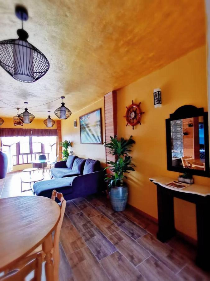 קמרון היילנדס My Home Apartment - Villa Dahlia Apartment מראה חיצוני תמונה